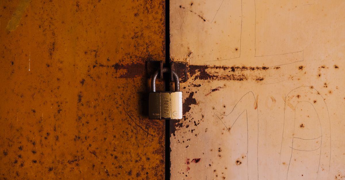 deadbolt installation — Springfield A1 Locksmith