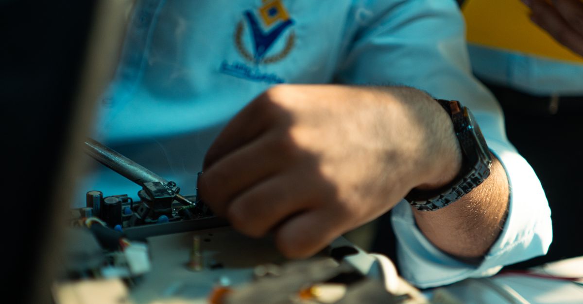 car key cutting machine — Springfield A1 Locksmith