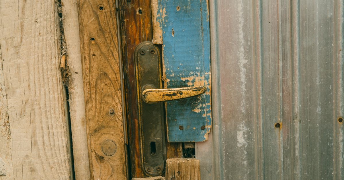 deadbolt installation — Springfield A1 Locksmith