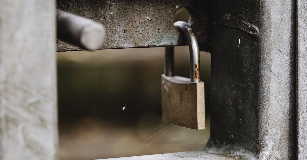 deadbolt installation — Springfield A1 Locksmith